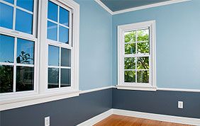murs peints en blau clair et foncé